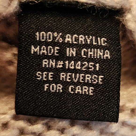 Moon & Madison Turtle Neck Knit Cropped Sweater Size Small - Picture 6 of 6